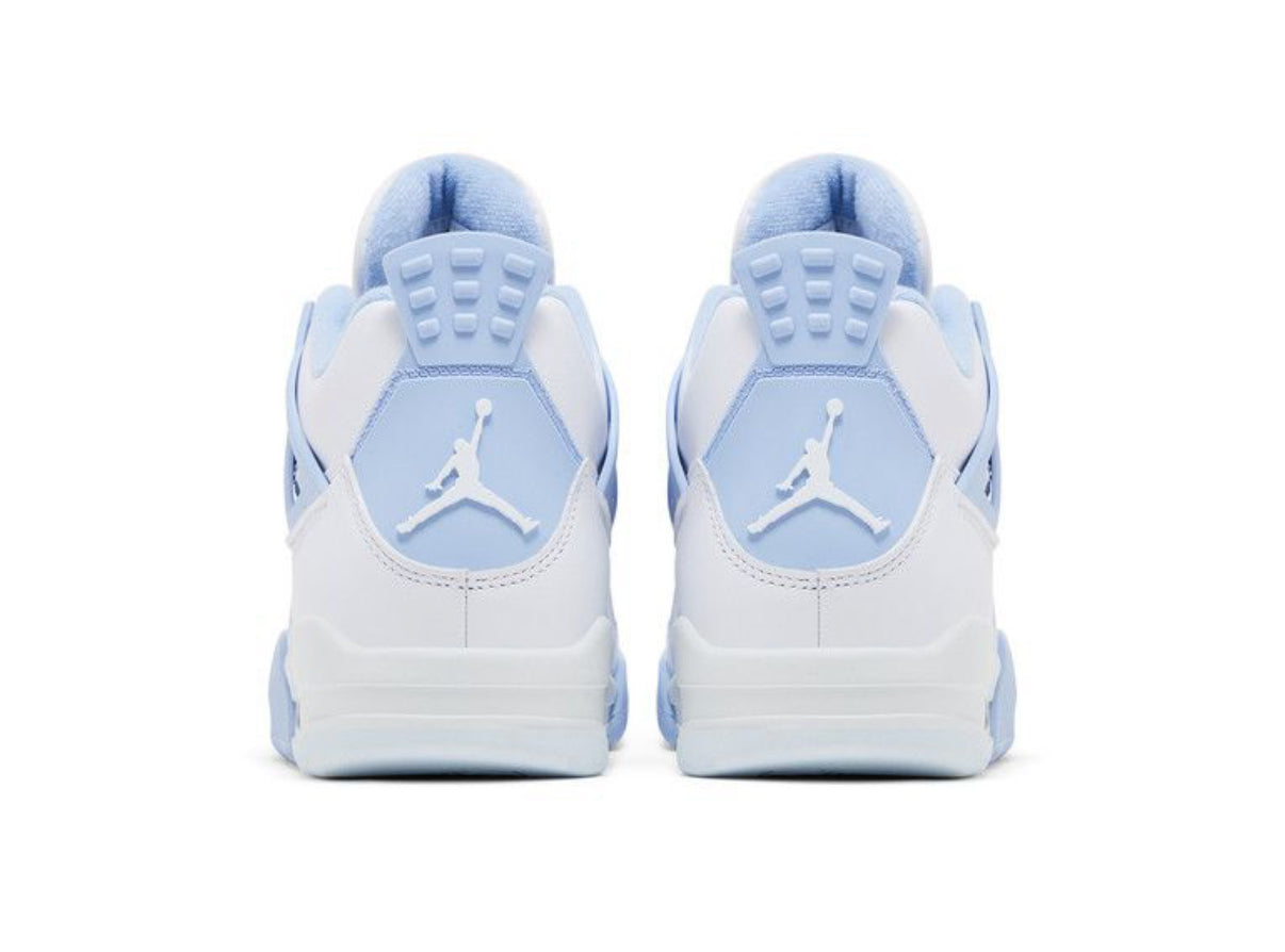 Air Jordan 4 Retro “University Blue” (White/Carolina Blue)